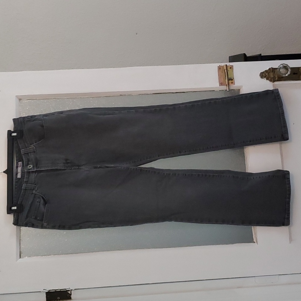 Chico's platinum size 1.5 black straight leg jeans